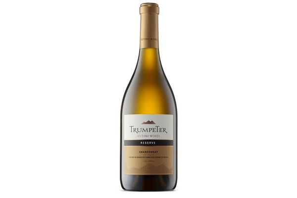 Vino Trumpeter Reserva Chardonnay 750 ml en El País