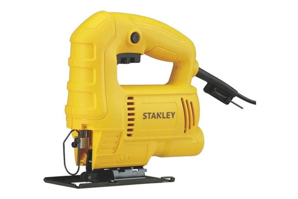 Sierra Caladora STANLEY 450 WT en El País