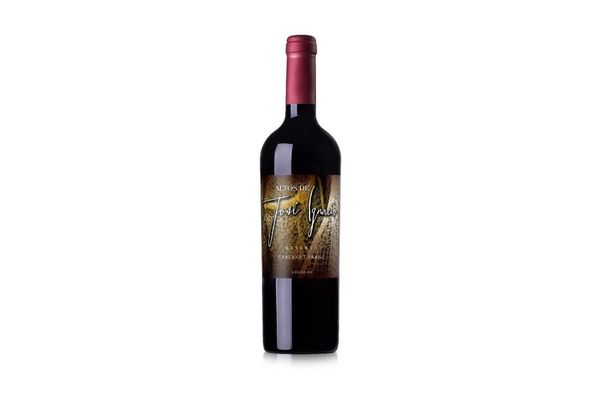 Vino Altos de José Ignacio Estate Reserva Cabernet Franc en El País